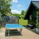 Tatil Evi Stunning In Juelsminde With Wifi