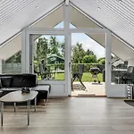 Stunning In Juelsminde With Wifi * Sonderby (Midtjylland)