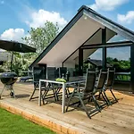 Stunning In Juelsminde With Wifi 펜션 Sonderby (Midtjylland)