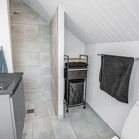 Hébergement de vacances Stunning In Juelsminde With Wifi *